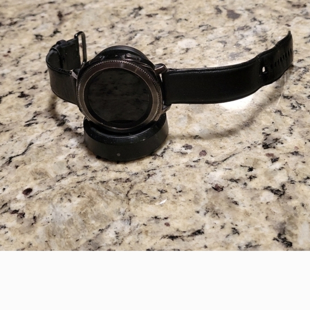Samsung Smartwatch in Black